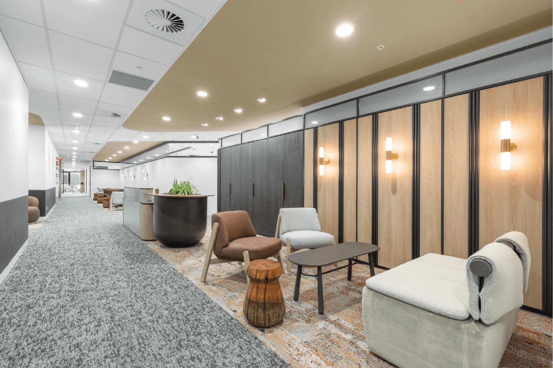 foyer Modern Government Workspaces at 231 Elizabeth Street